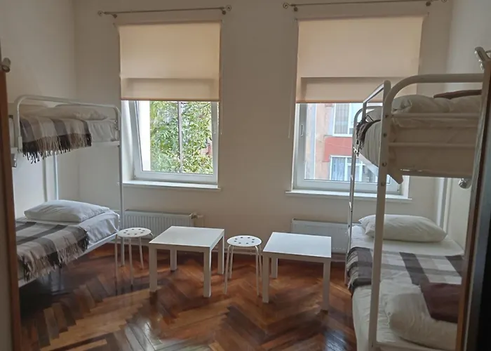 Hostel Iskra